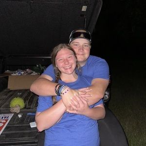 Meet your Posher, Hunter